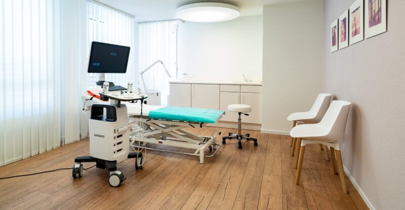 Cession de trois centres de soins vasculaires à medermis clinics